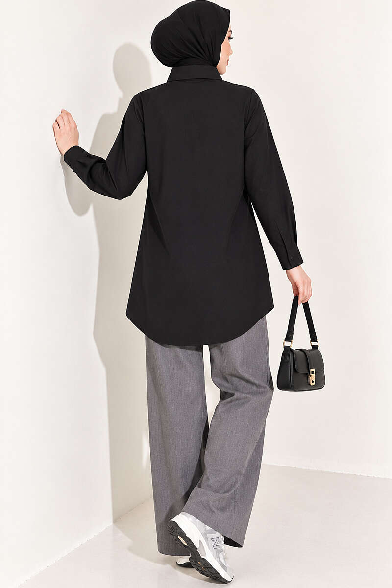 Classic-Collar Curved-Hem Shirt - Black