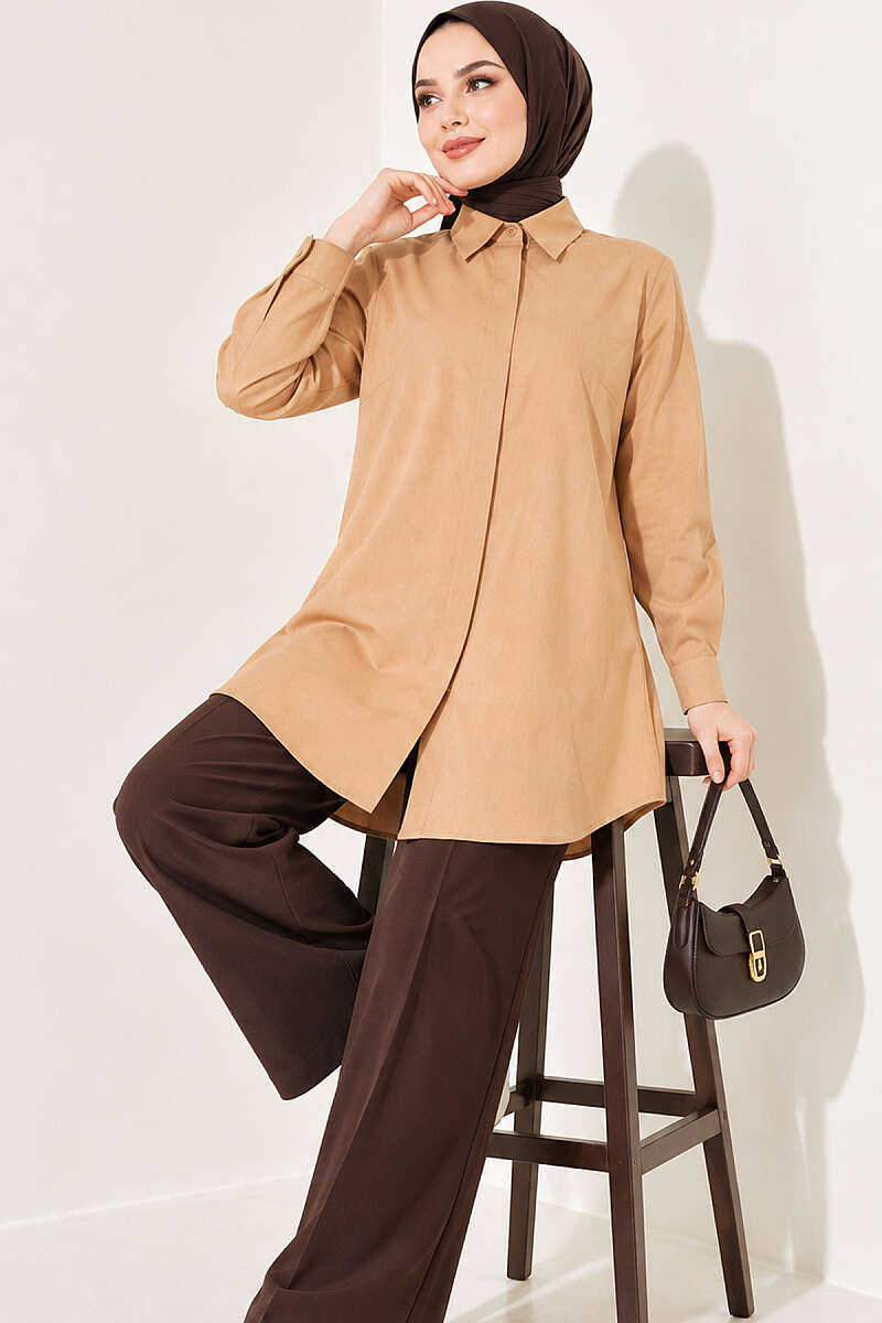Classic-Collar Curved-Hem Shirt - Earth