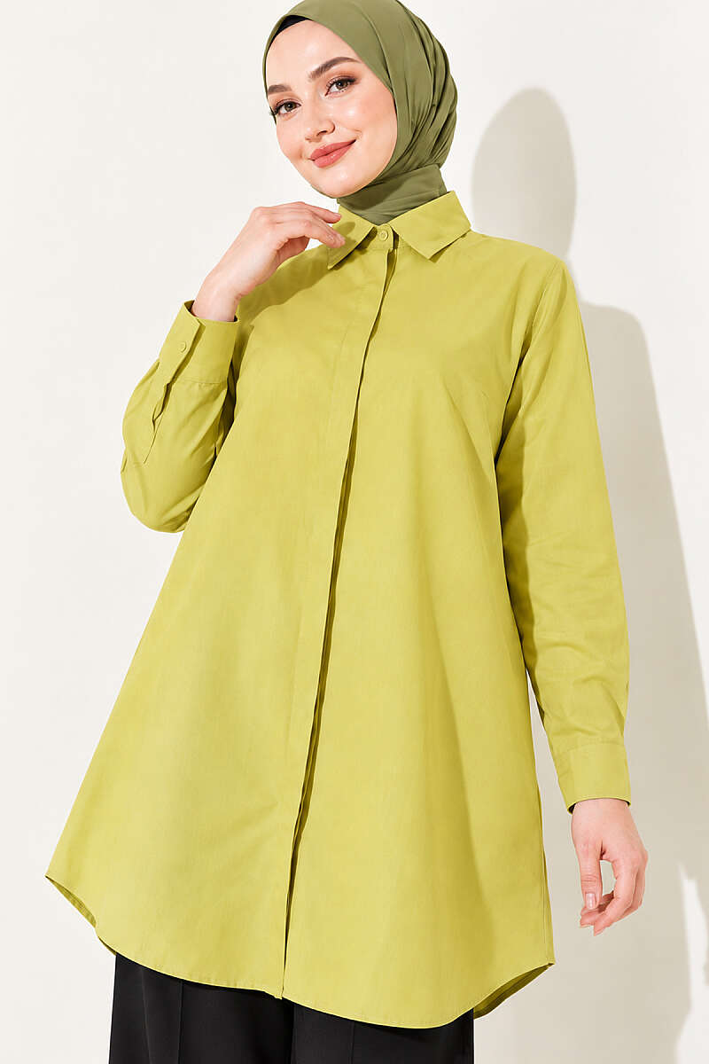 Classic-Collar Curved-Hem Shirt - Olive