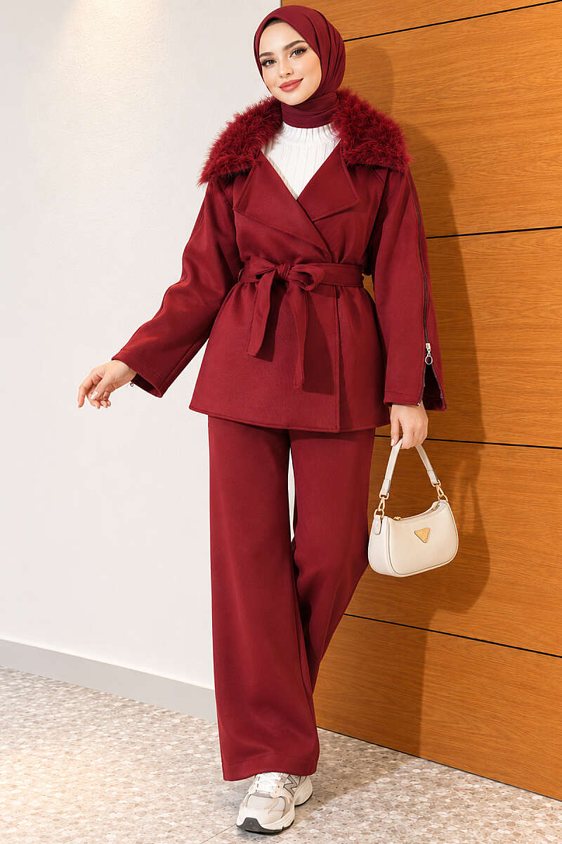 Two-Piece Set with Faux Fur Collar and Sleeve Zips - Burgundy