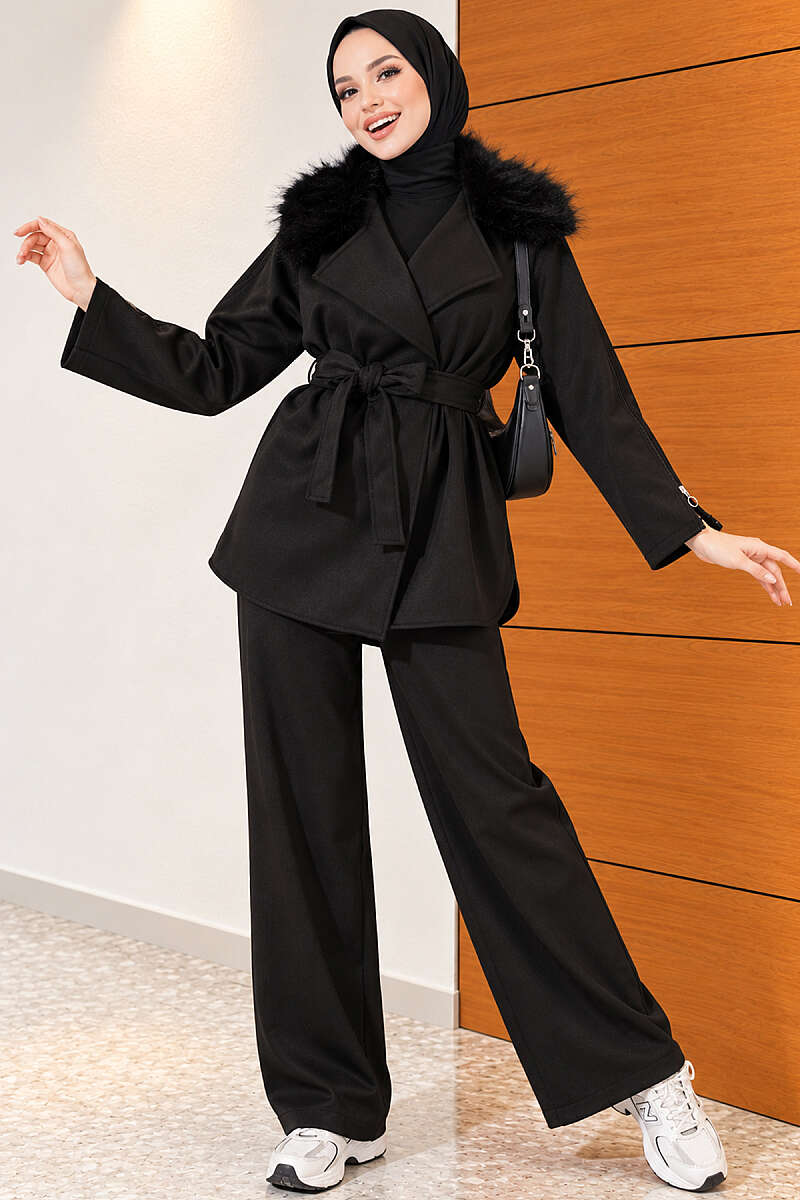 Two-Piece Set with Faux Fur Collar and Sleeve Zips - Black