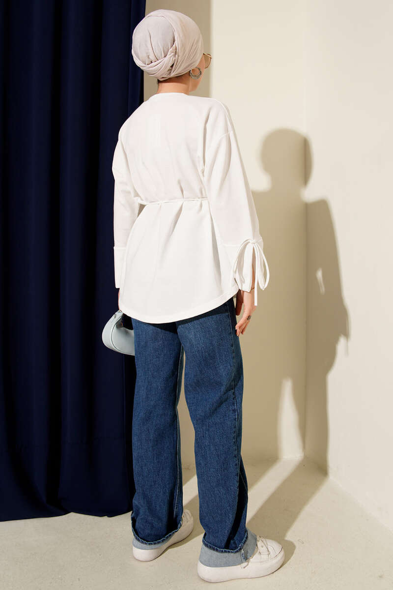 Two-Thread Tunic with Lace-Up Sleeves - White