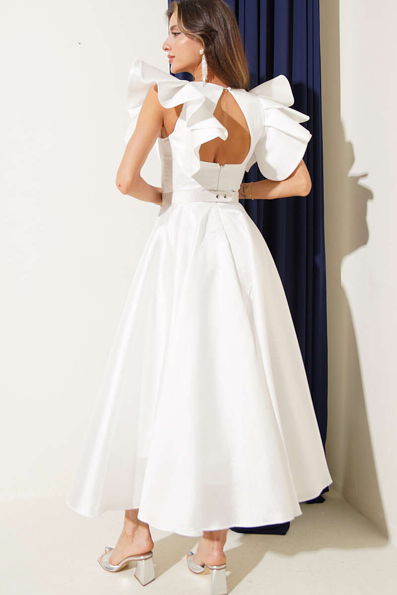 Evening Dress with Ruffled Sleeves - Ecru