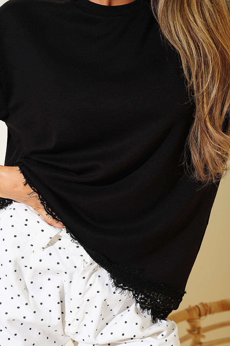 T-Shirt with Lace Sleeves and Hem - Black