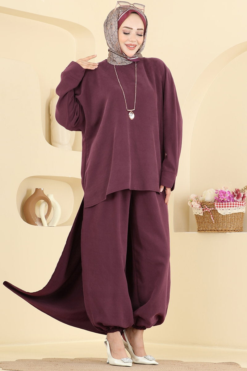Two-Piece Set with Necklace Detail - Burgundy