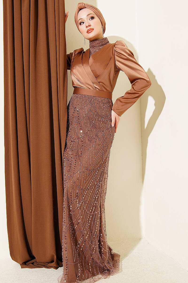 Wrap-Collar Sequin Evening Dress - Brown