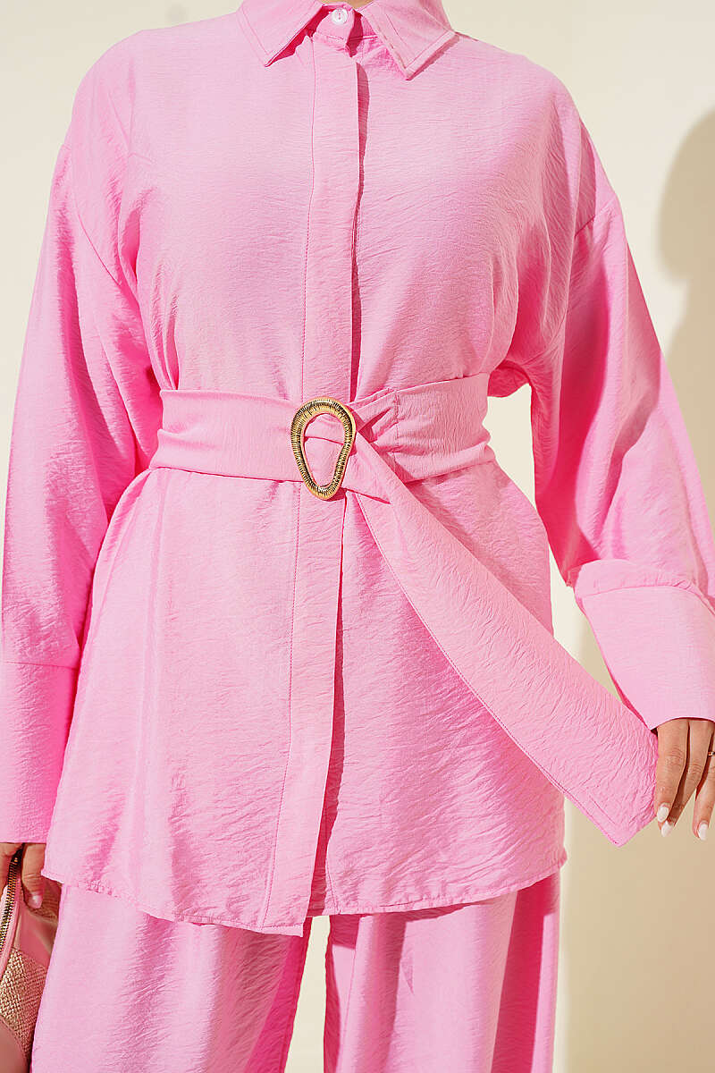 Two-Piece Set with Fabric Belt and Gold Buckle - Pink