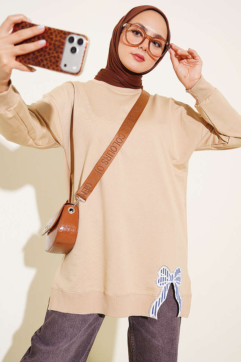 Crew-Neck Tunic with Ribbon Detail - Beige