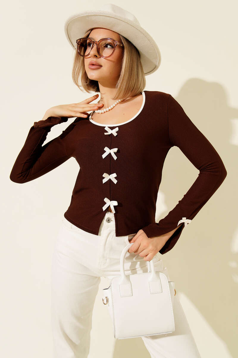Ribbed Blouse with Ribbon Bow - Brown