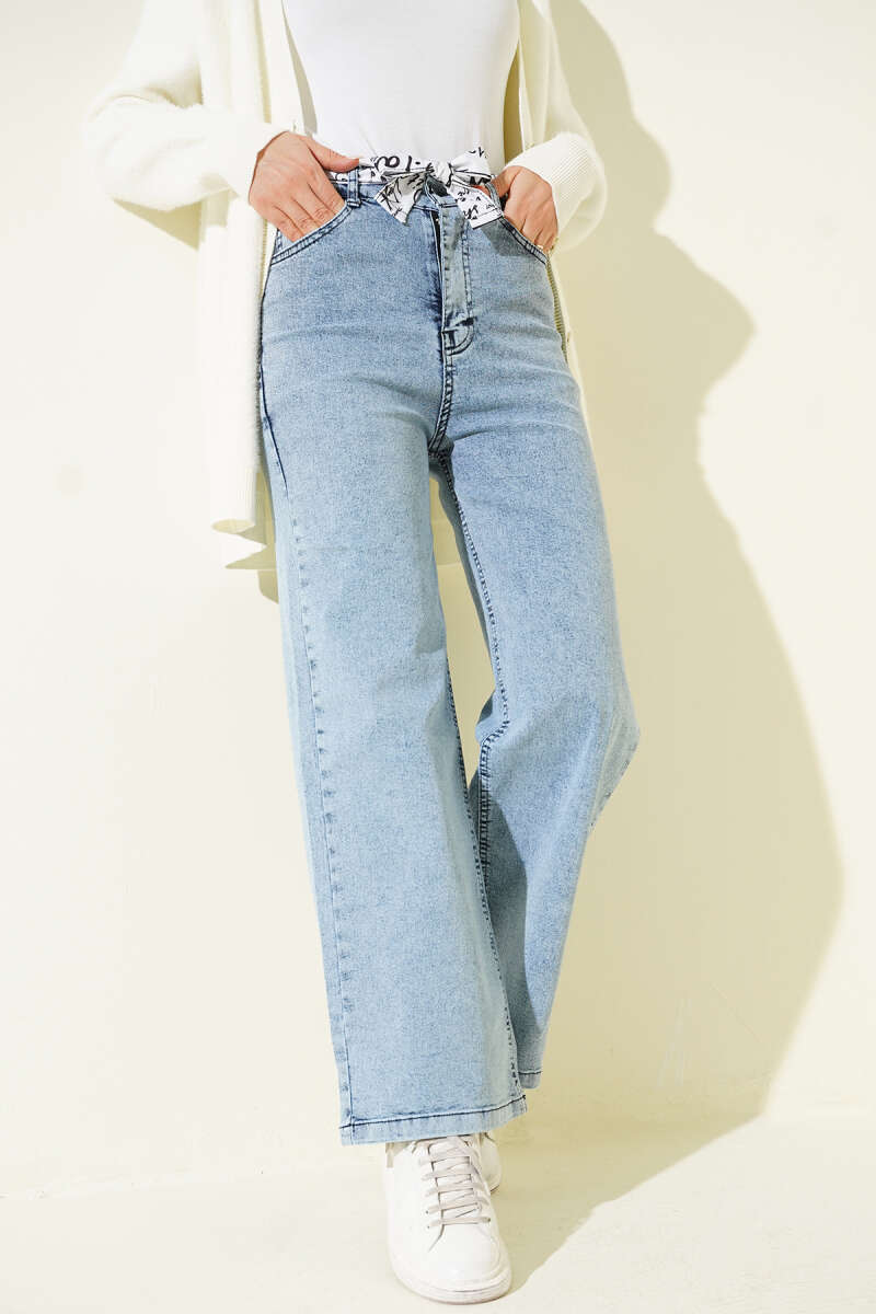 Belted Wide-Leg Jeans with Tie - Light Denim