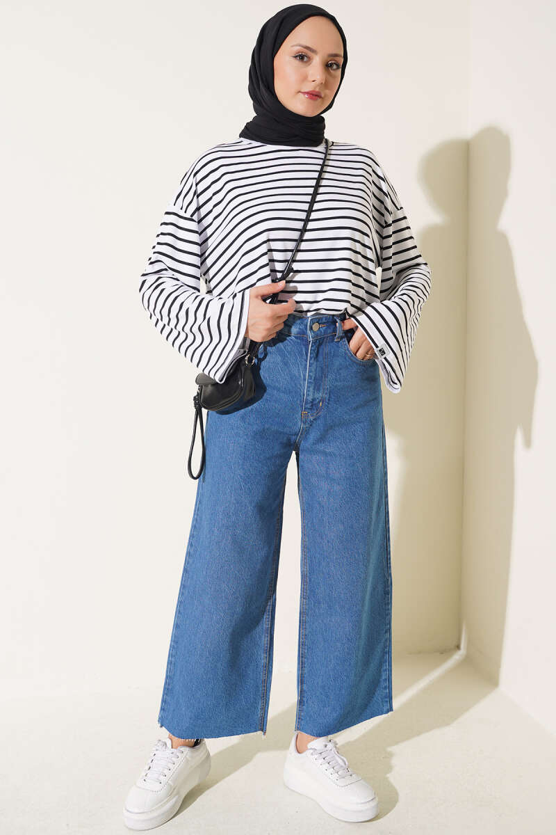 Laser-Cut Jeans with Pockets - Blue
