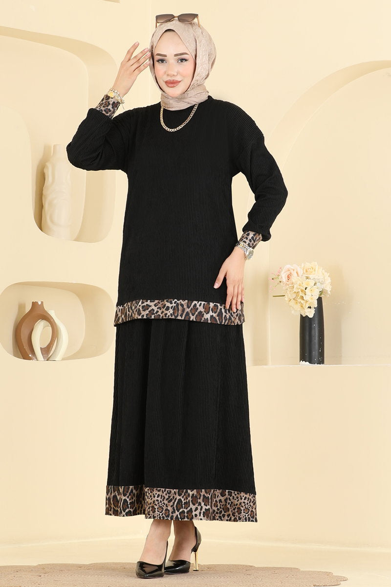 Leopard-Print Knit Skirt Set - Black