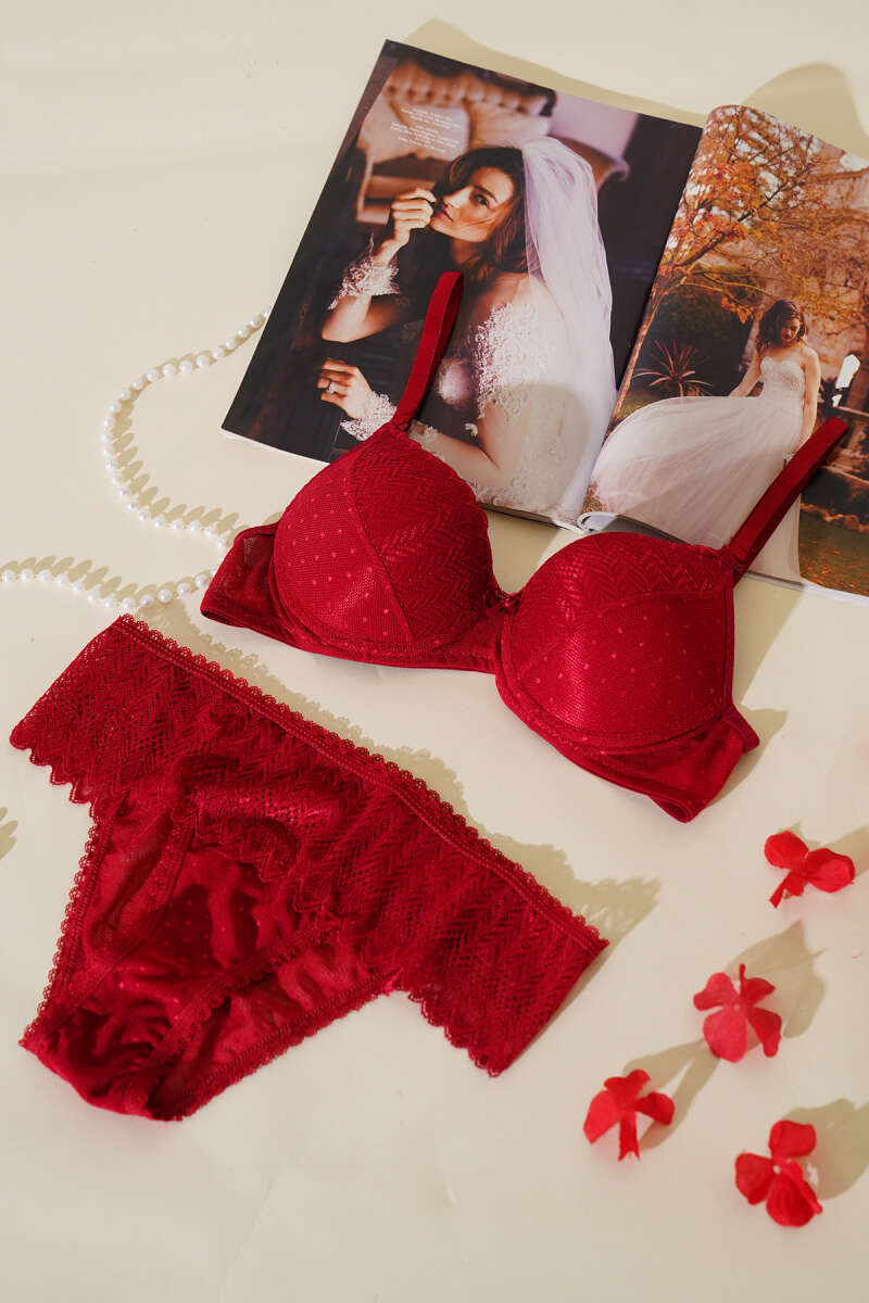 Lotus Padded Jacquard Bra Set - Burgundy