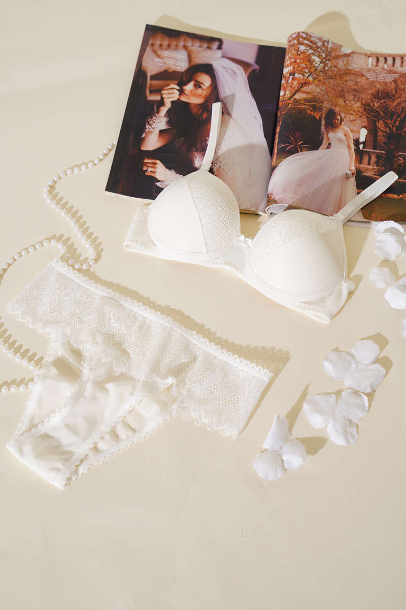 Lotus Padded Jacquard Bra Set - Ecru