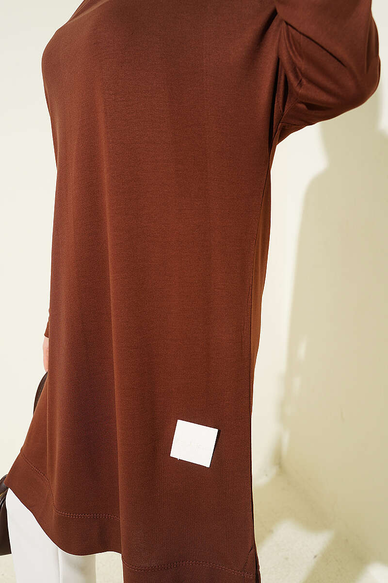 Basic Loycha Tunic with Badge - Brown
