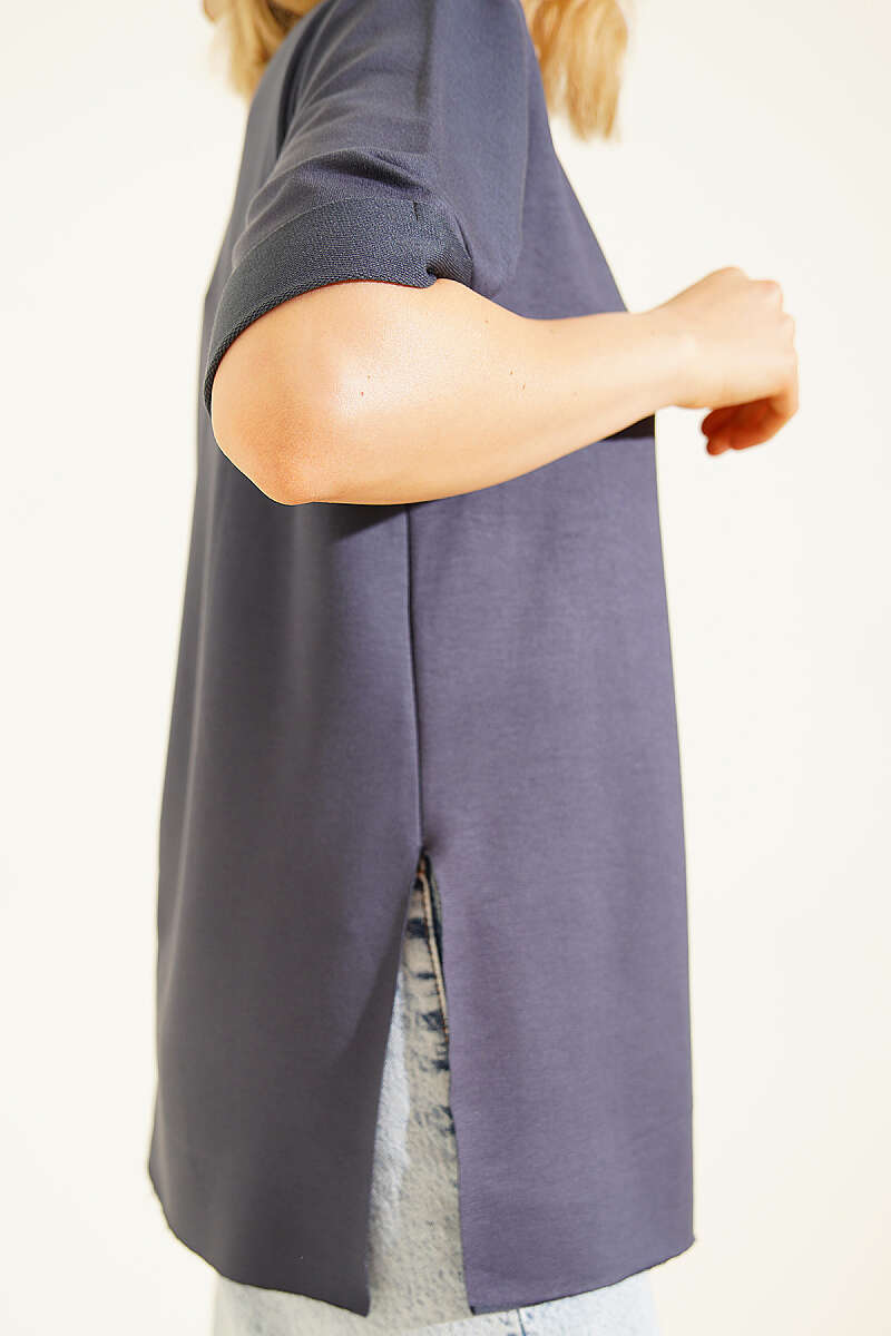 Loycha Double-Sleeve T-Shirt with Slits - Smoke Grey