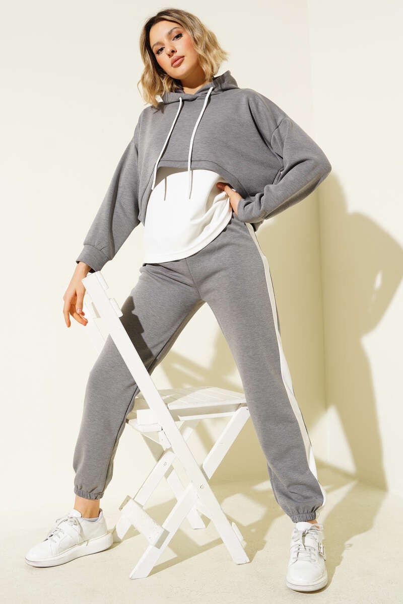 Loycha Three-Piece Set with Camisole - Grey