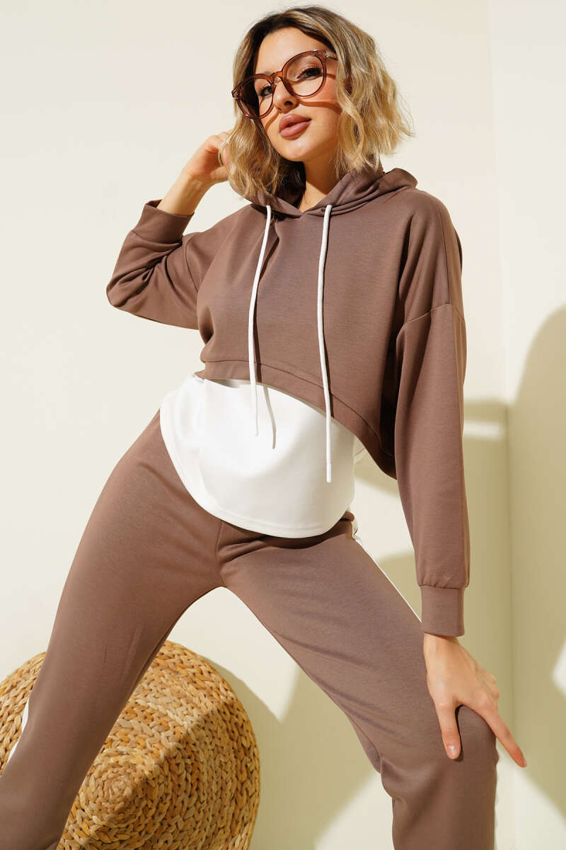 Loycha Three-Piece Set with Camisole - Brown