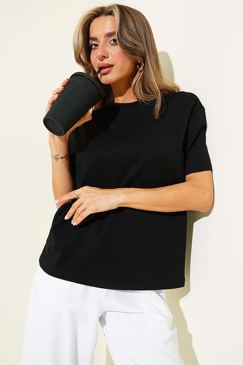 Loycha T-Shirt with Shoulder Seams - Black