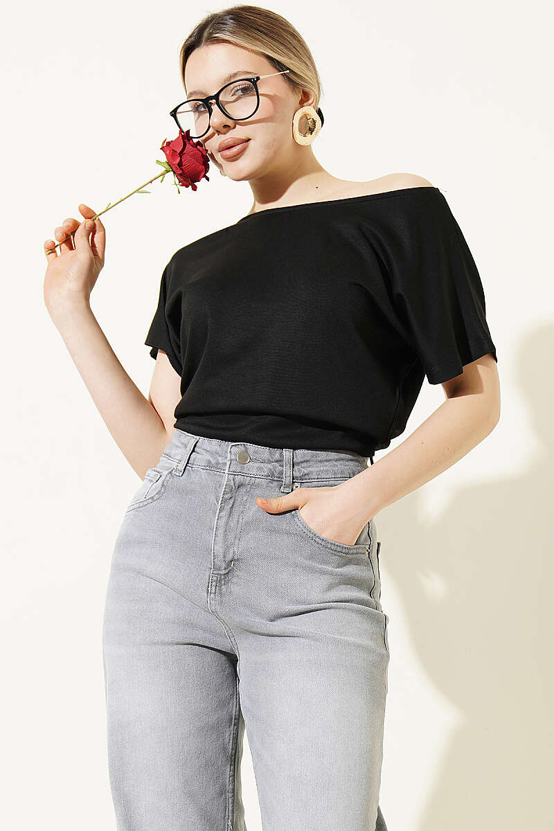 Loycha Batwing Blouse - Black