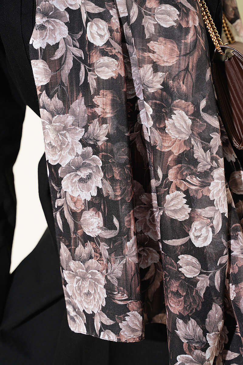 Magnolia Soft Shawl - Black