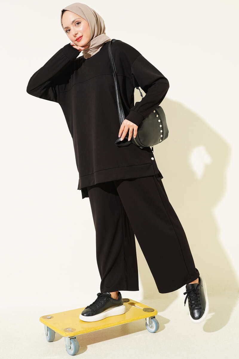 Two-Piece Set with Metal Snap Detail - Black