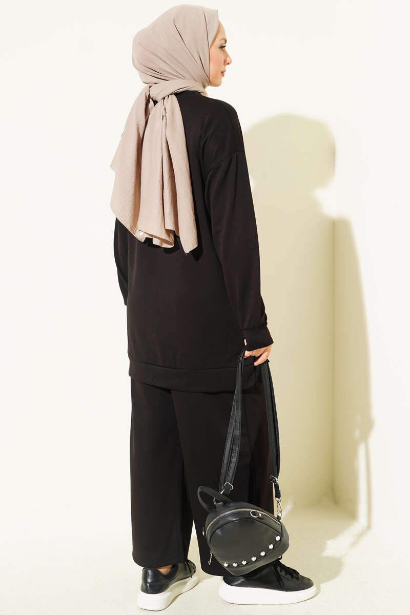 Two-Piece Set with Metal Snap Detail - Black