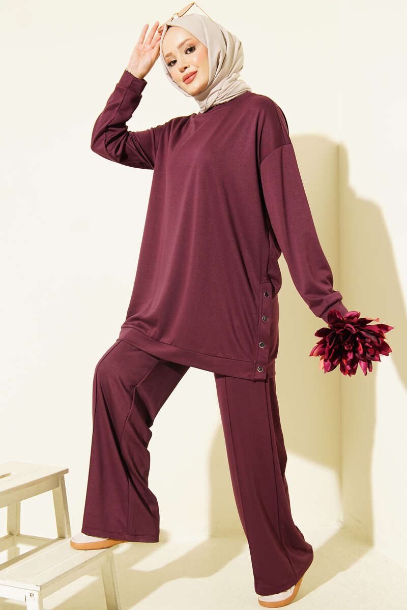 Basic Two-Piece Set with Metal Snaps - Plum