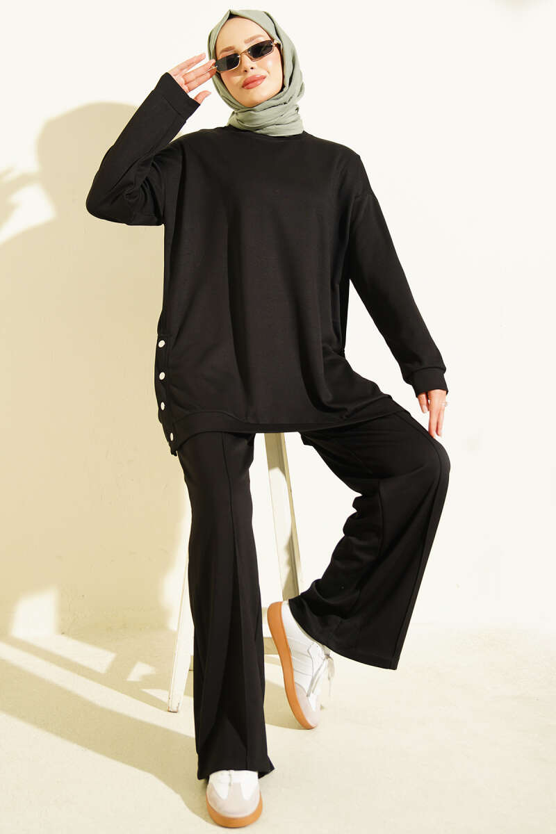 Basic Two-Piece Set with Metal Snaps - Black