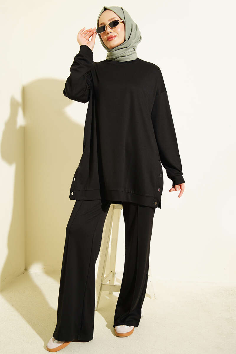 Basic Two-Piece Set with Metal Snaps - Black