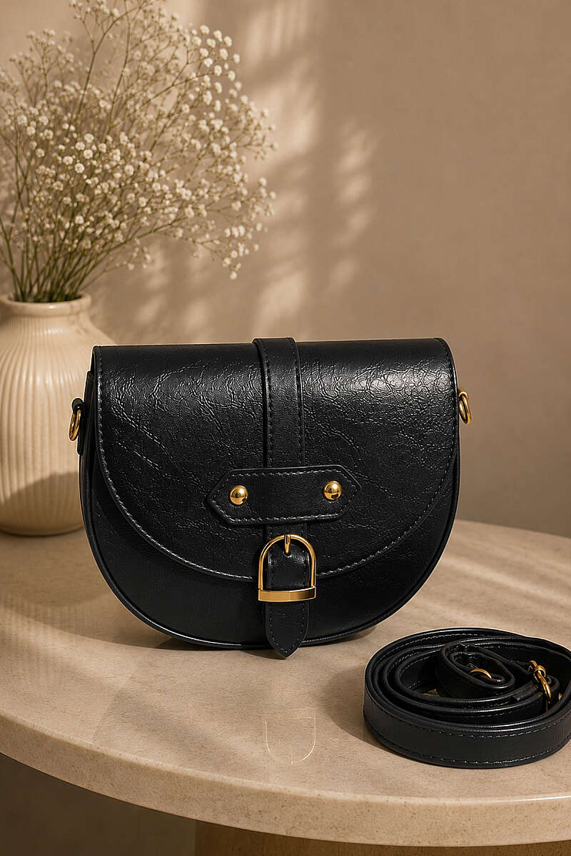 Magnetic Handbag with Metal Buckle - Black