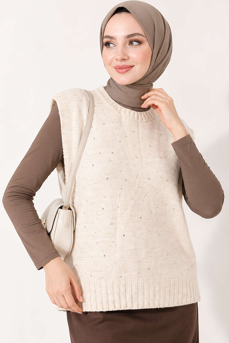 Knit Sweater with Mini Stones - Beige