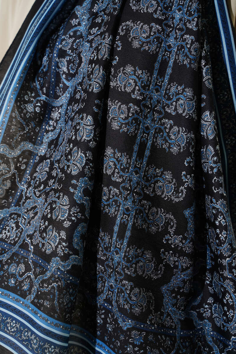 Mini Floral Soft Shawl - Black-Blue