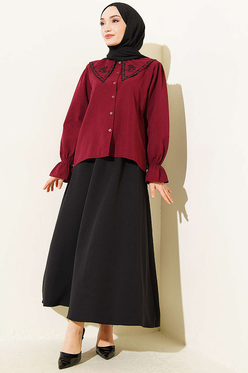 Embroidered Peter Pan Collar Skirt Set - Burgundy