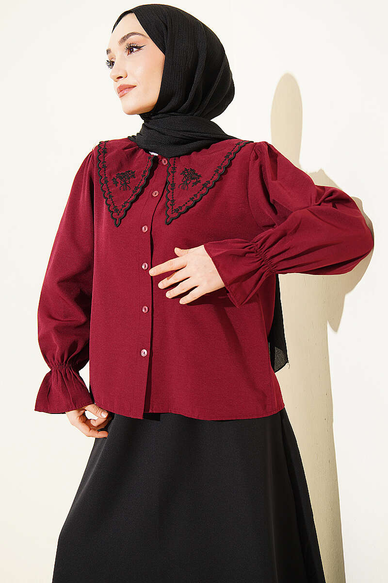 Embroidered Peter Pan Collar Skirt Set - Burgundy