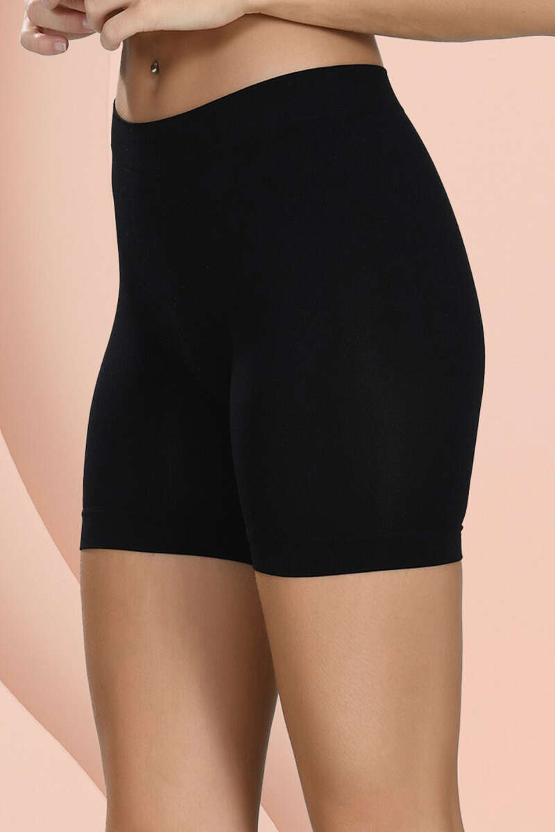 NBB Seamless Shorts - Black