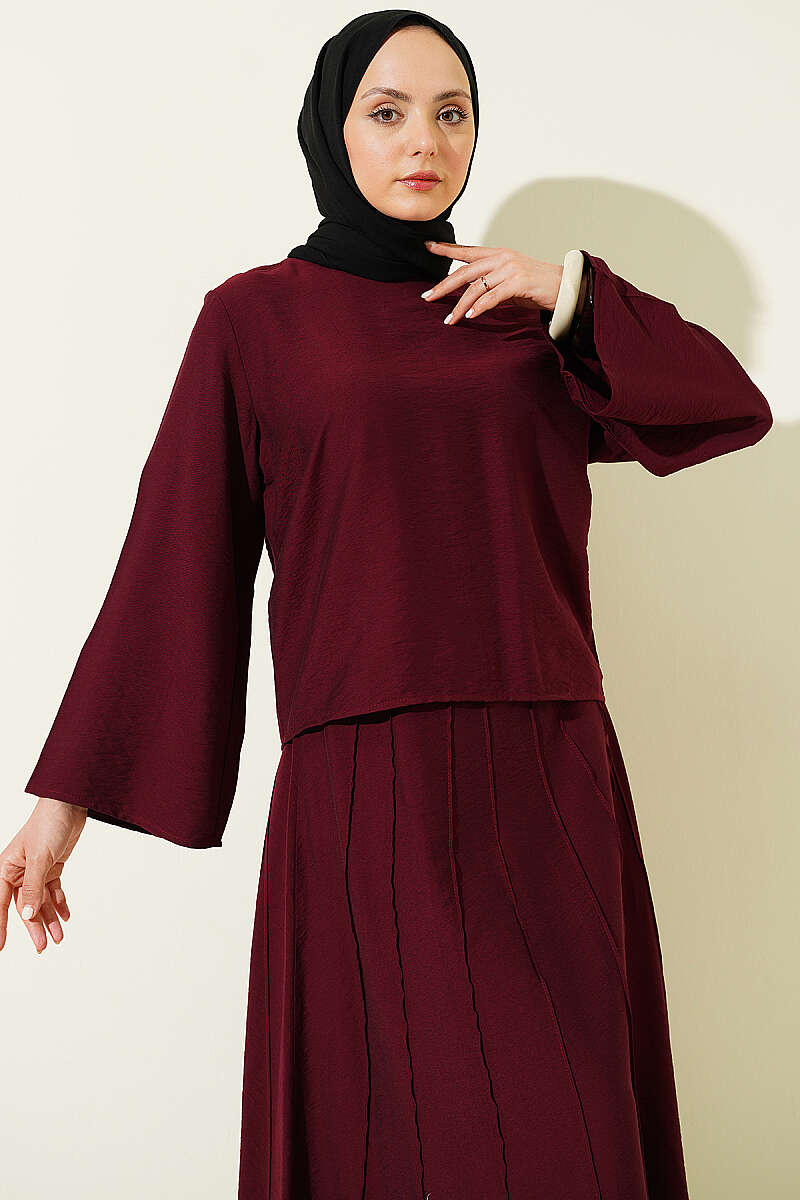 Ribbed-Blouse Skirt Set - Burgundy