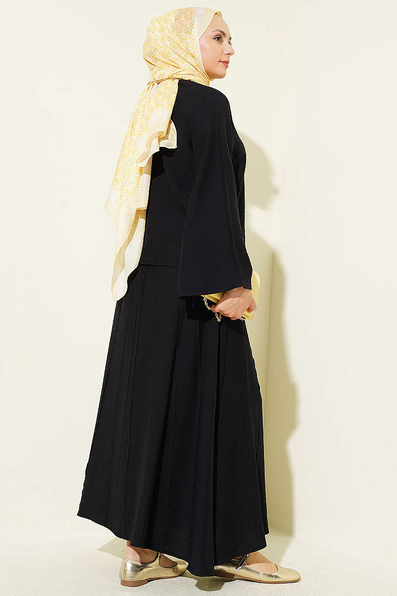 Ribbed-Blouse Skirt Set - Black