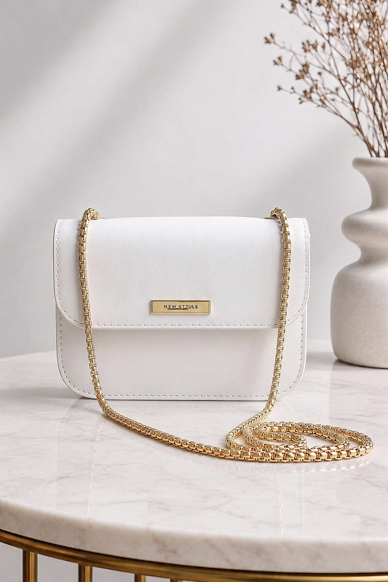 New Style Handbag with Badge - White
