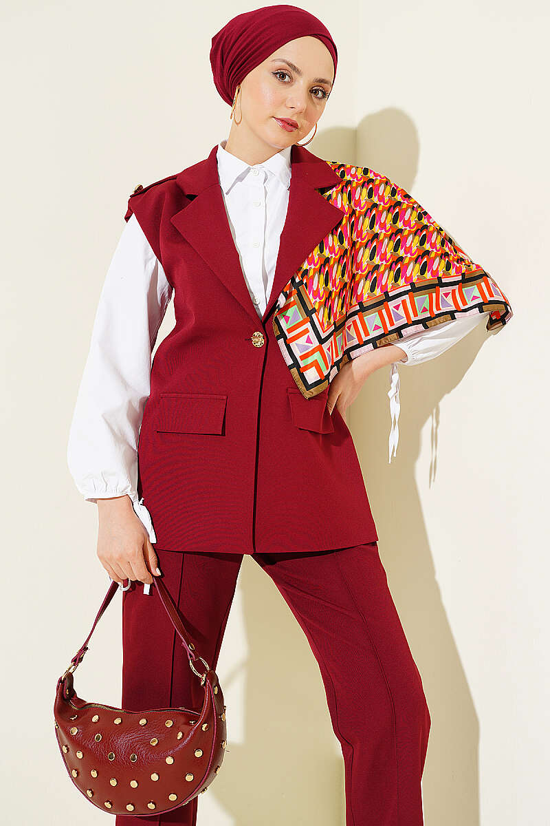 Vest Set with Epaulettes and Gold Buttons - Burgundy
