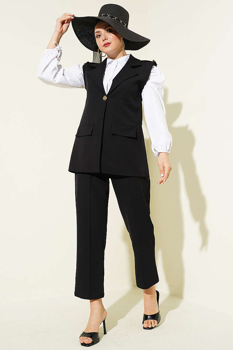 Vest Set with Epaulettes and Gold Buttons - Black