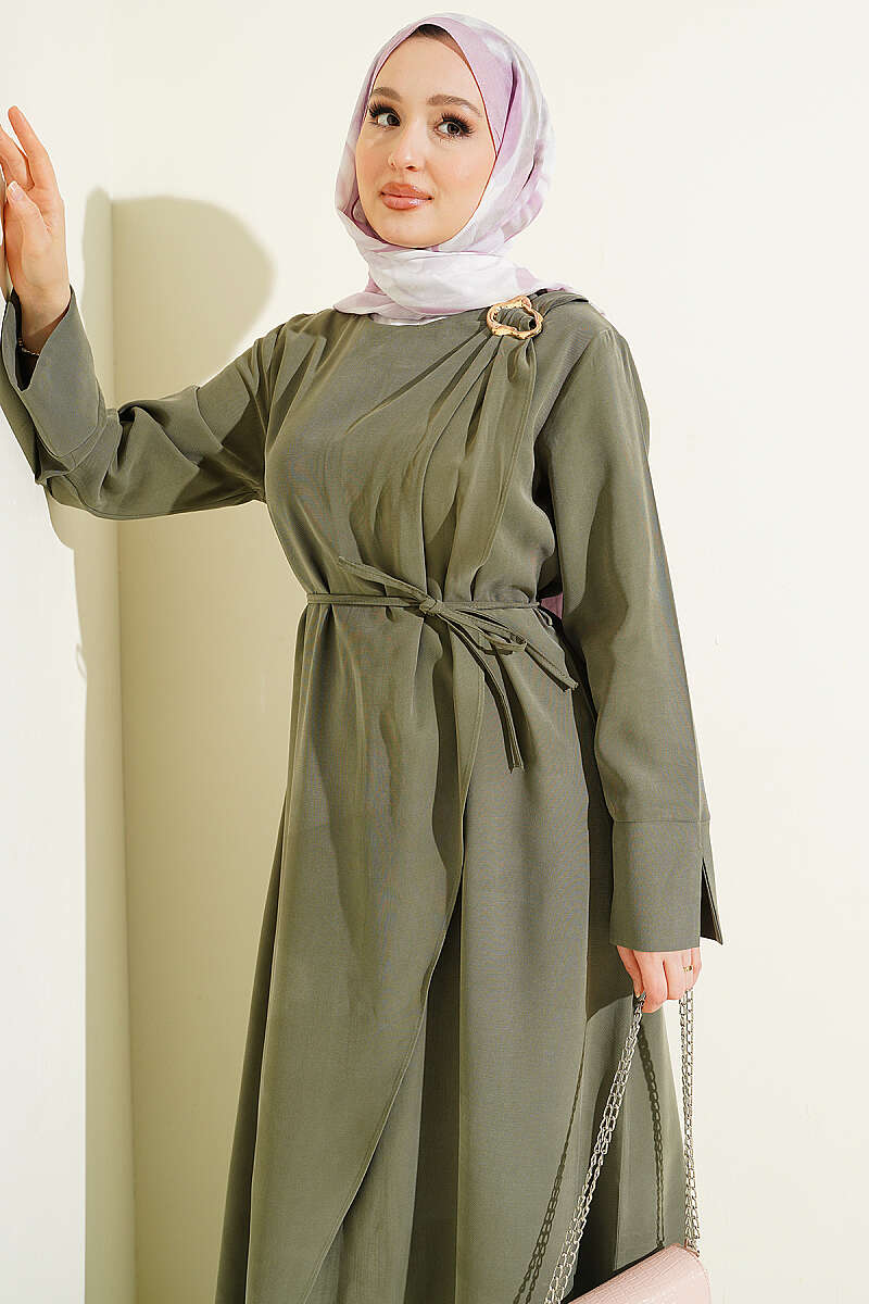 Tencel Dress with Ruched Shoulders and Gold Buckle - Khaki