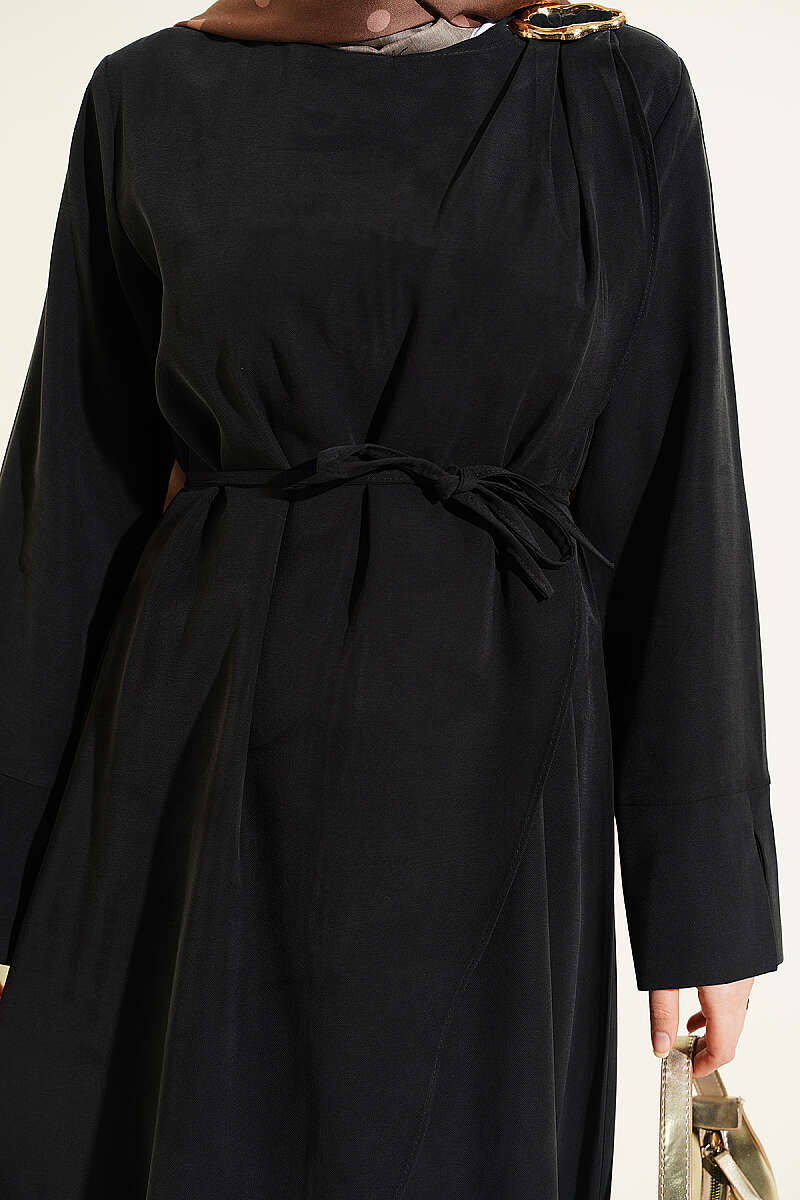 Tencel Dress with Ruched Shoulders and Gold Buckle - Black