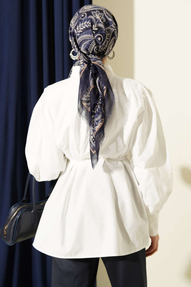 Belted Poplin Shirt with Gathered Shoulders - Ecru