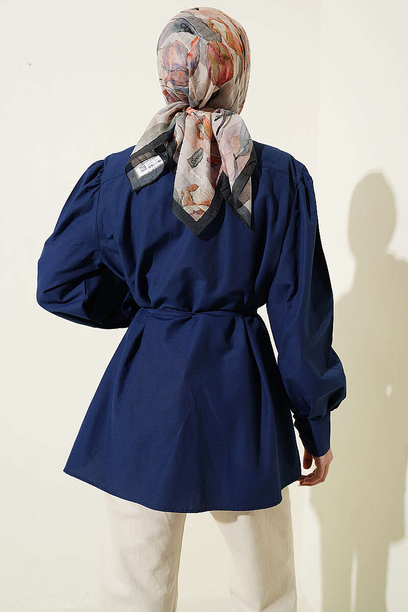 Belted Poplin Shirt with Gathered Shoulders - Navy