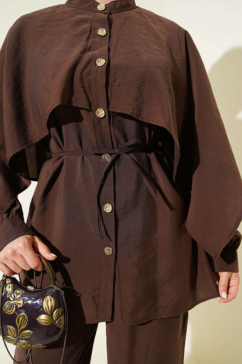 Two-Piece Set with Shoulder Cape and Gold Buttons - Brown