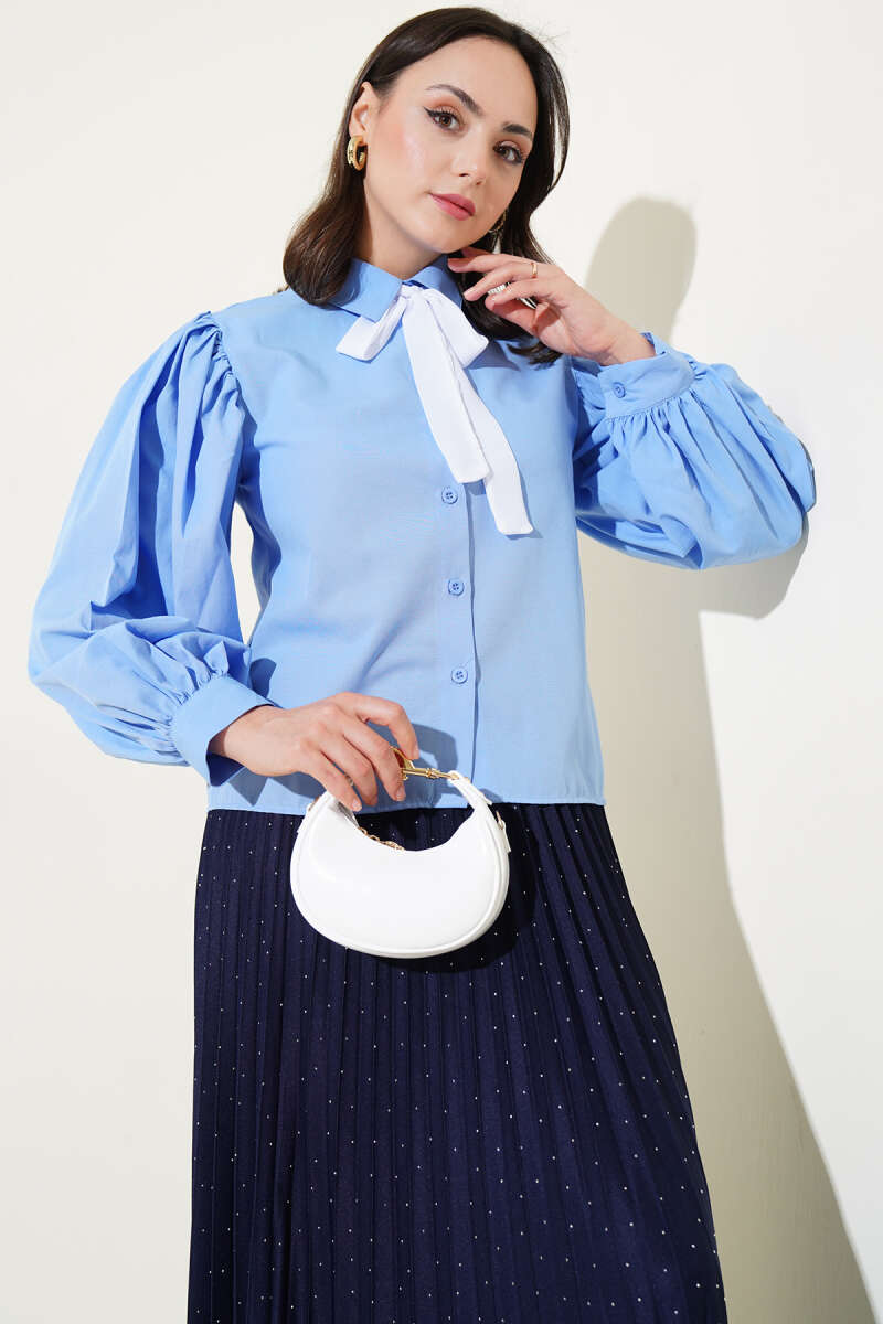 Short Balloon-Sleeve Shirt with Shoulder Pleats - Blue