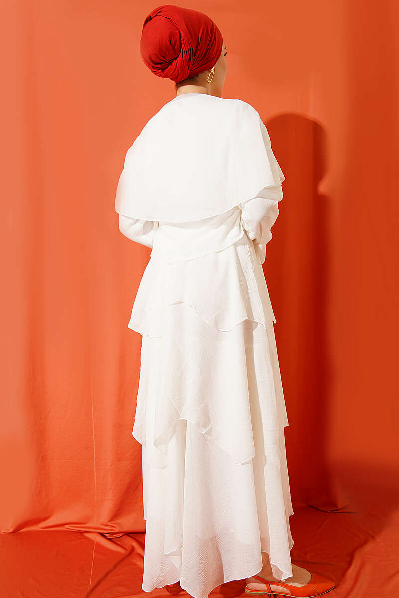 Skirt Set with Shoulder Scarf - Ecru