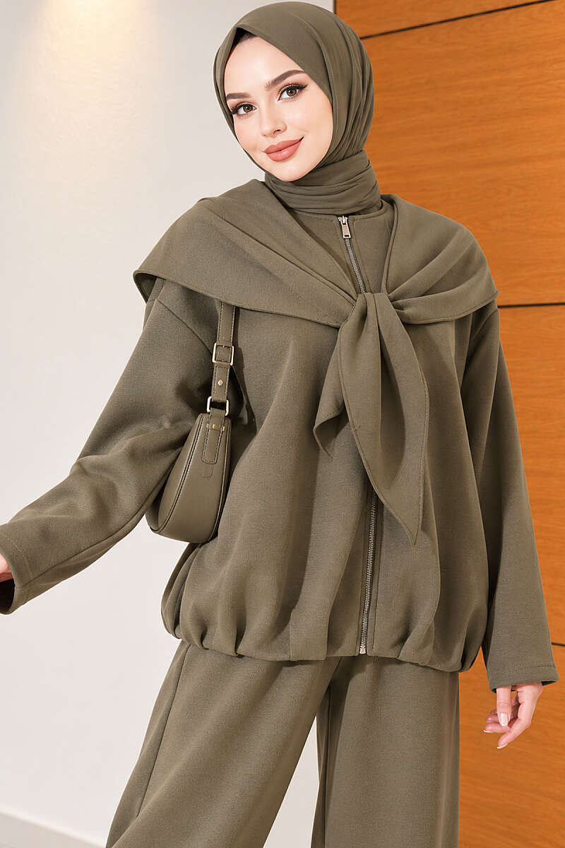 Loose Two-Piece Set with Shoulder Scarf - Khaki