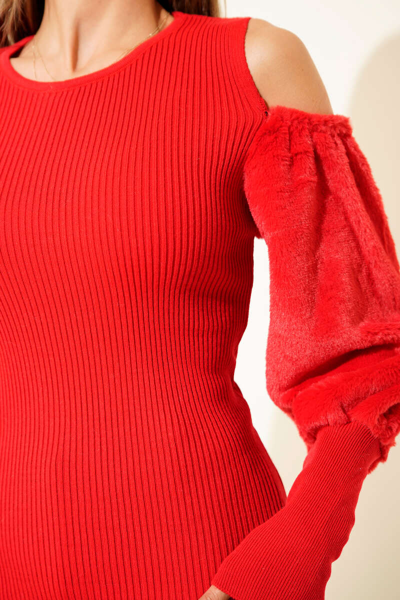 Off-Shoulder Fluffy Sweater - Red